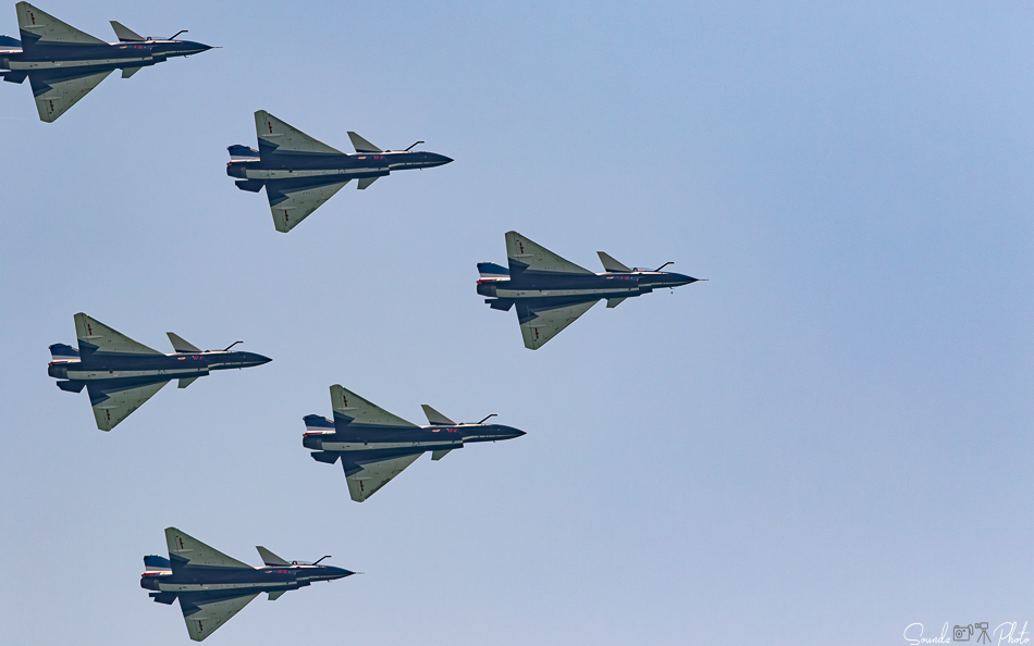 Canon EOS 7D Mark II - EF70-300mm f/4-5.6L IS USM