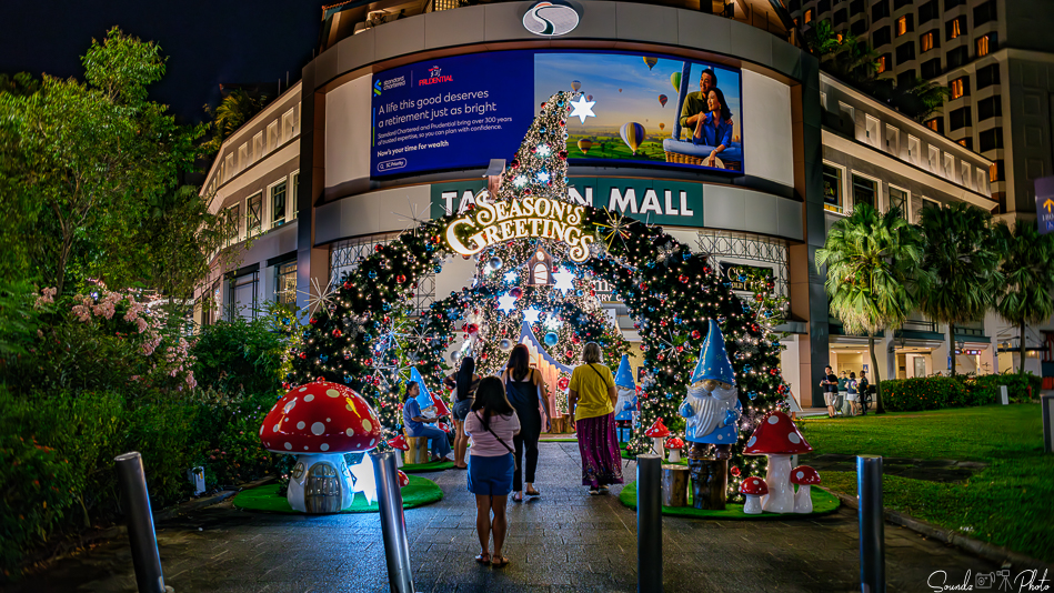 GFX100S II - Viltrox Canon EF 35mm f/2